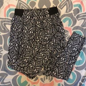 I.N.C. International Concepts Tapered Soft Pants